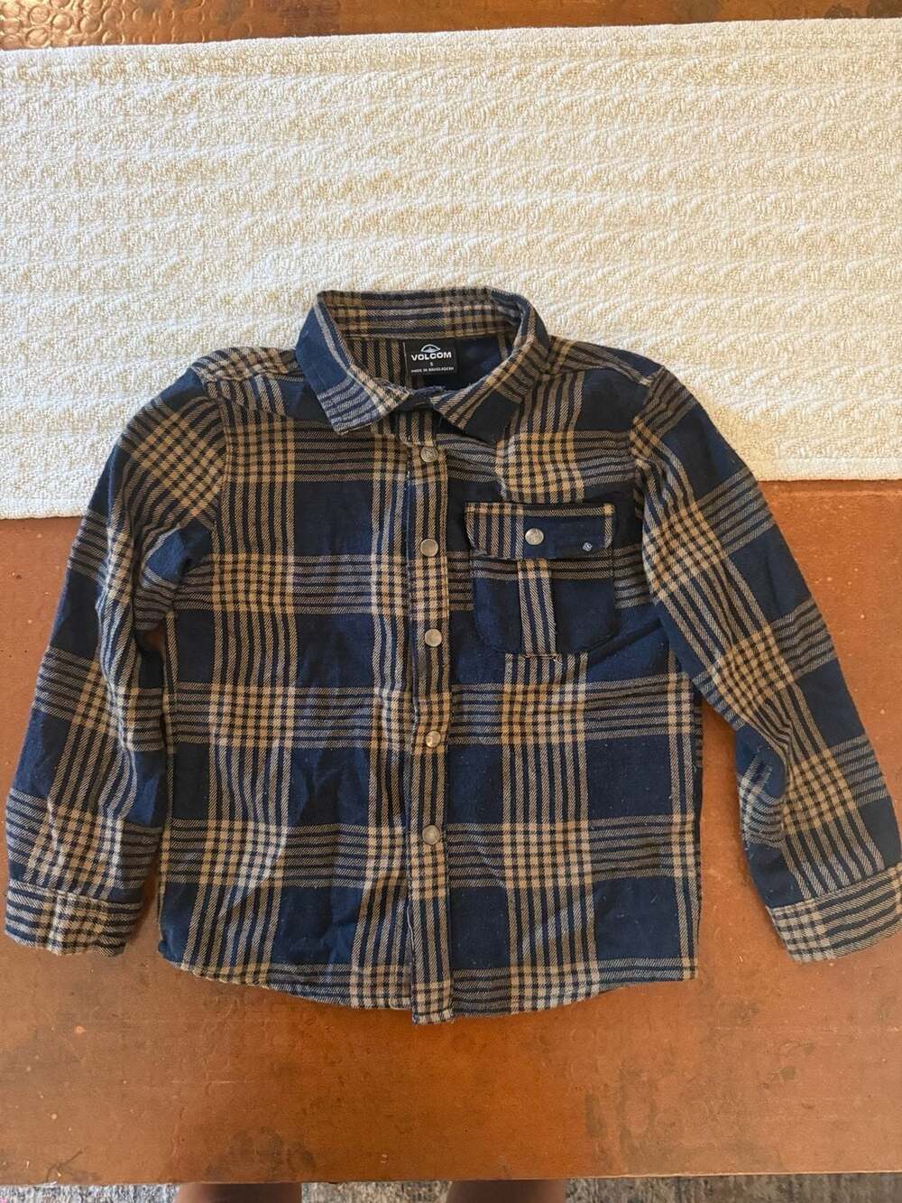 Volcom Plaid Flannel Shirt Size 5 Blue Tan Long Sleeve Button Down Boys